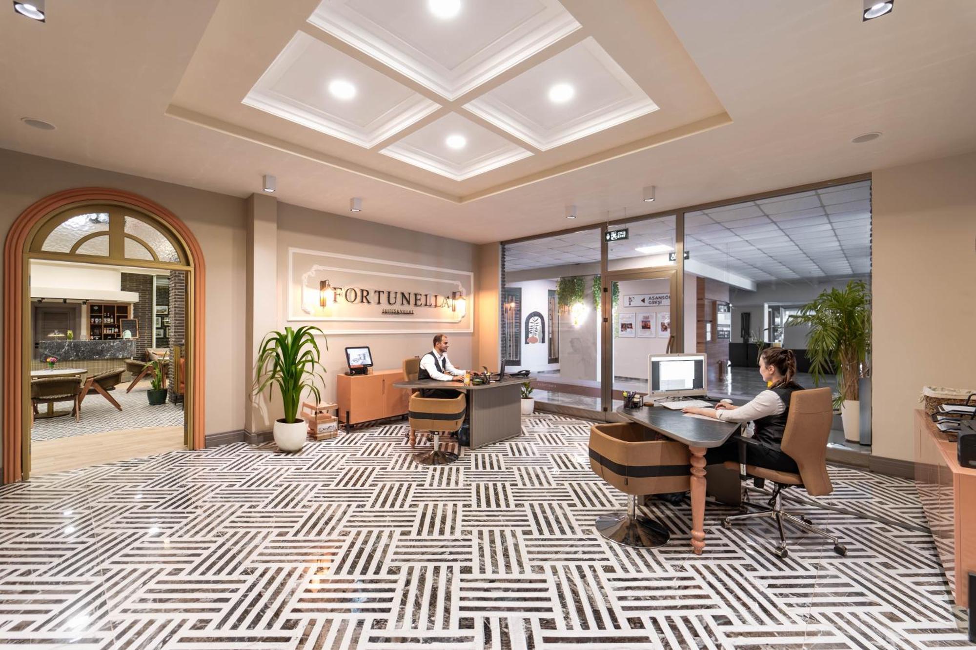 Fortunella Aparthotel Finike